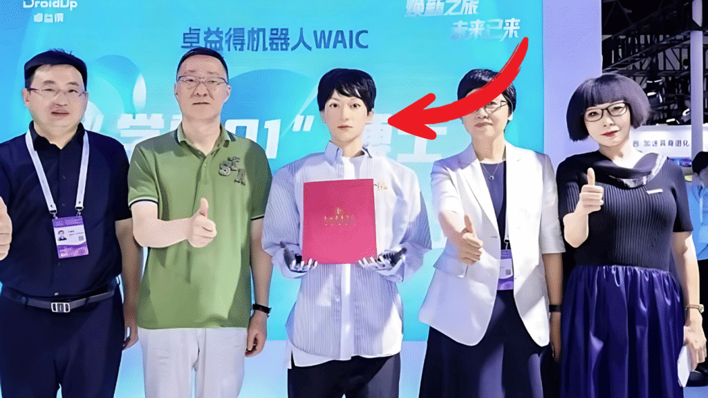 Çin’in İlk İnsansı Robotu Doktora Programına Kabul Edildi