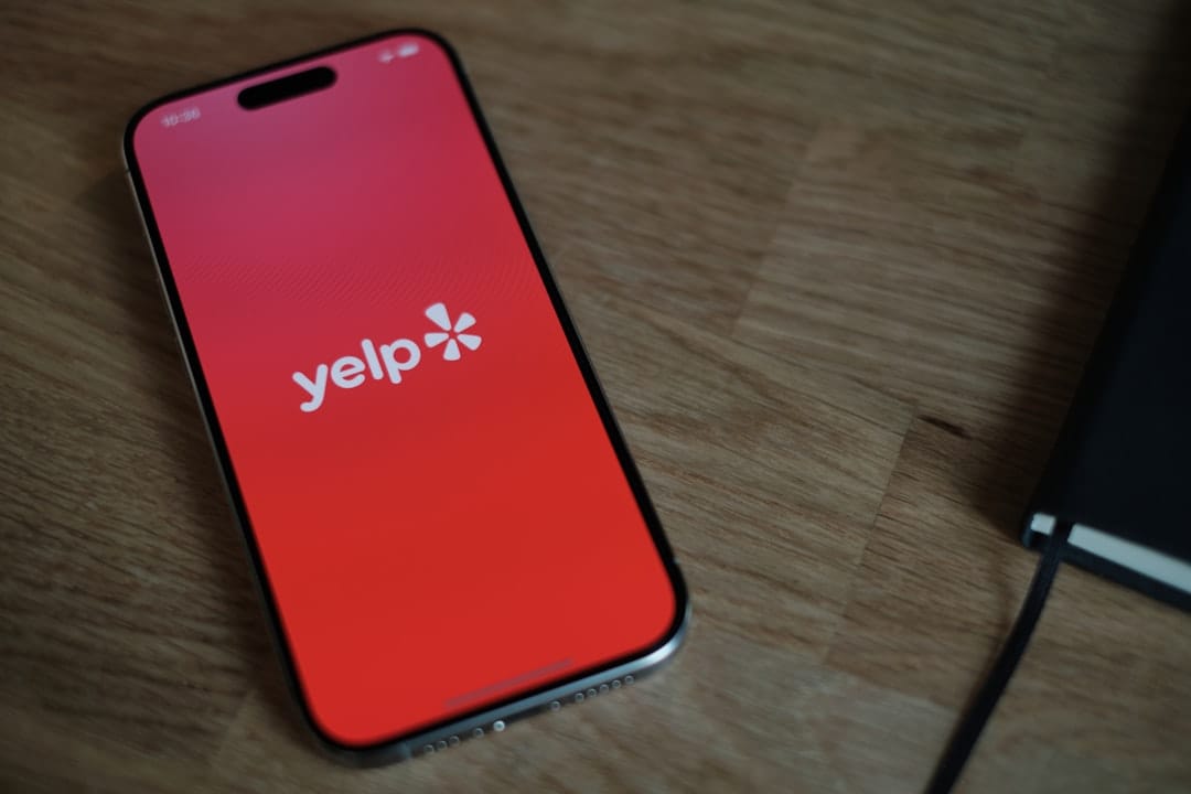 Yelp AI Asistanı Artık Tek Konuşmada Rezervasyon Yapabiliyor
